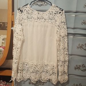 White lace long sleeve top